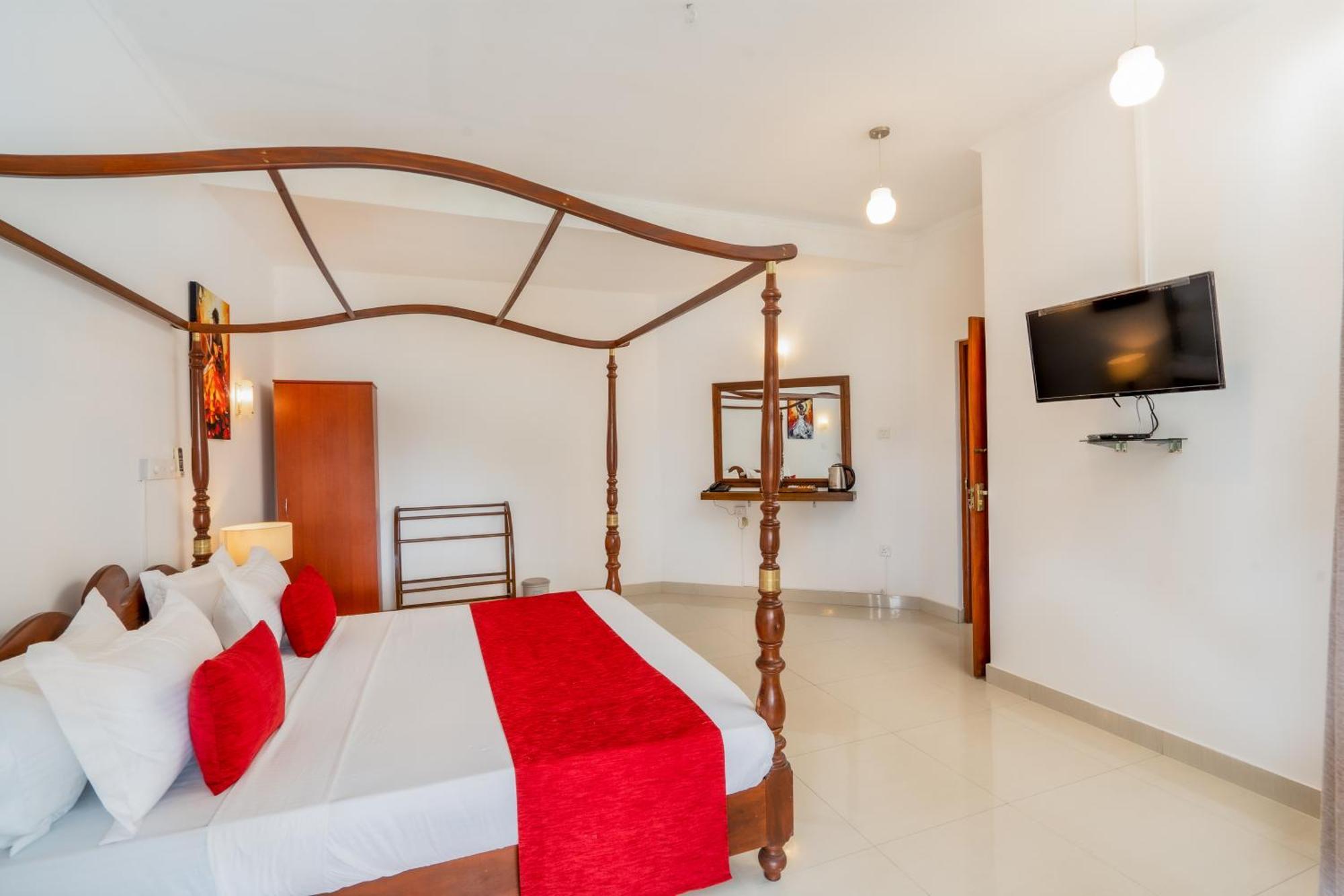 Kandy City Oasis Hotel Экстерьер фото