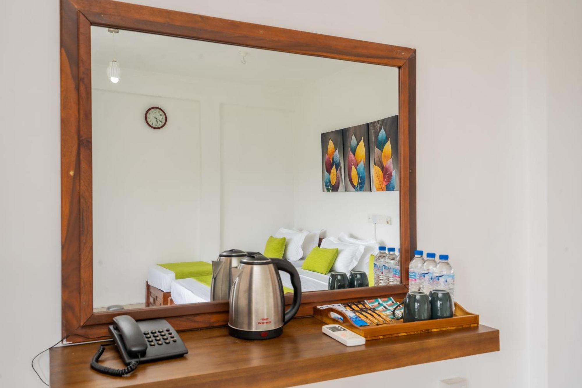 Kandy City Oasis Hotel Экстерьер фото